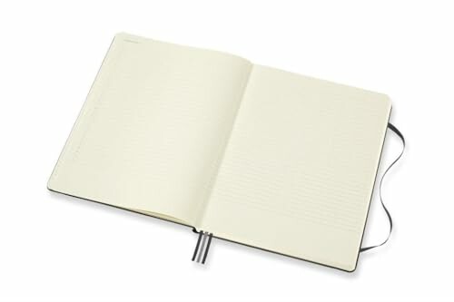 Offenes Notizbuch mit Stift